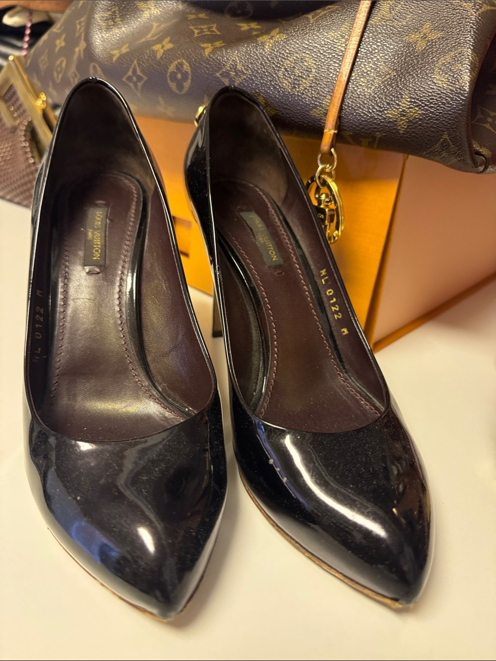 Louis Vuitton Black Patent Leather Stiletto Pumps with Gold Padlock Detail - Picture 3 of 4